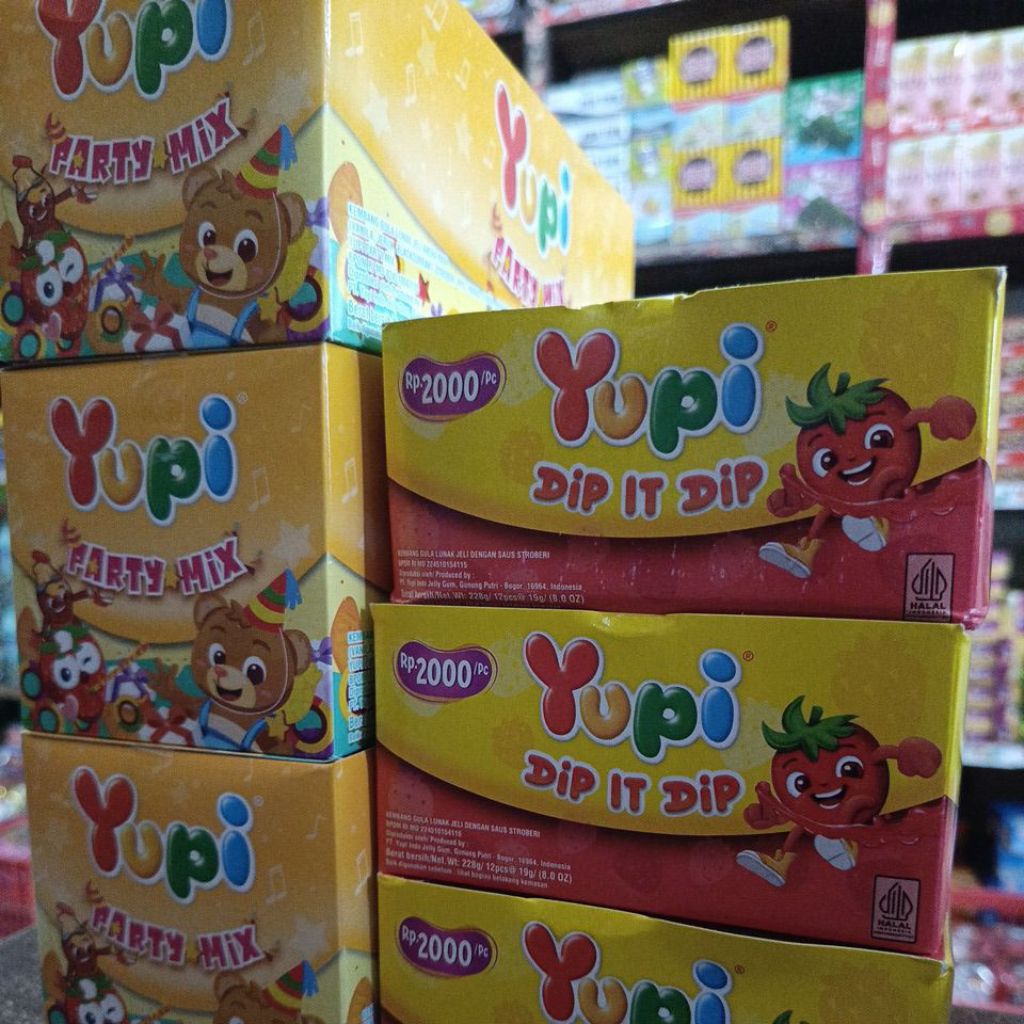 

yupi dip it dip isi 12 pcs