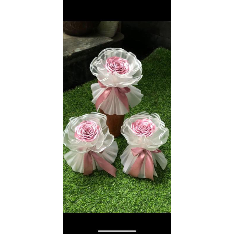 Buket bunga satin 1 tangkai