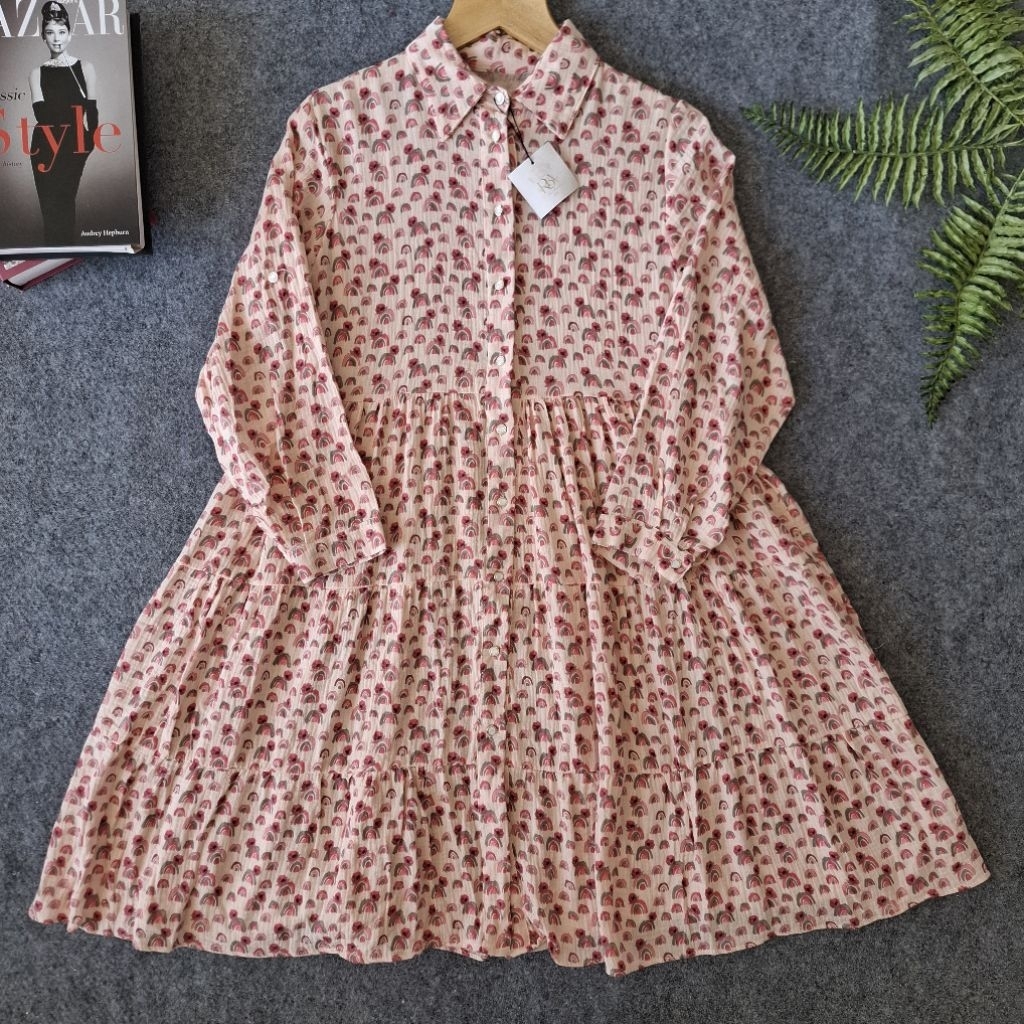 Dress Tunik Motif Bunga Mini – Model Kerut Lengan Panjang