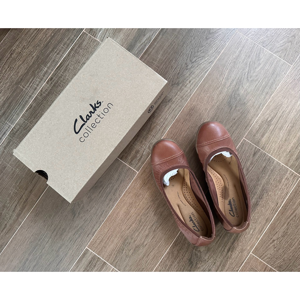 sepatu clarks original leather wanita