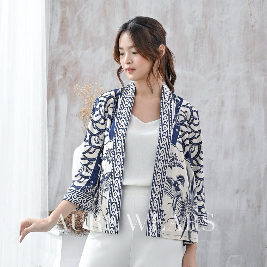 Cardigan Batik Modern Wanita Outer
