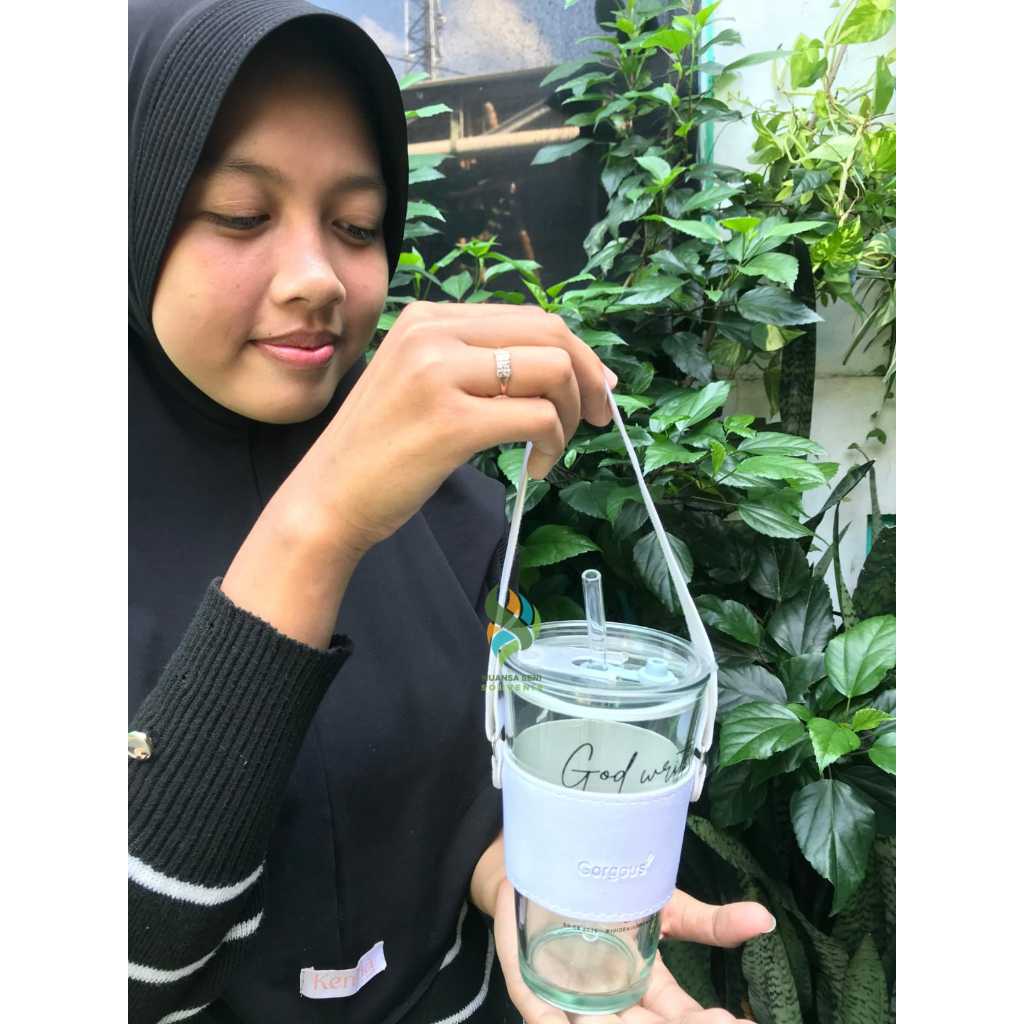 Souvenir Tumbler Gelas Kaca Vintage Aesthetic Mug Kopi Tenteng Dengan Cover Dan Sedotan 450ml Custom