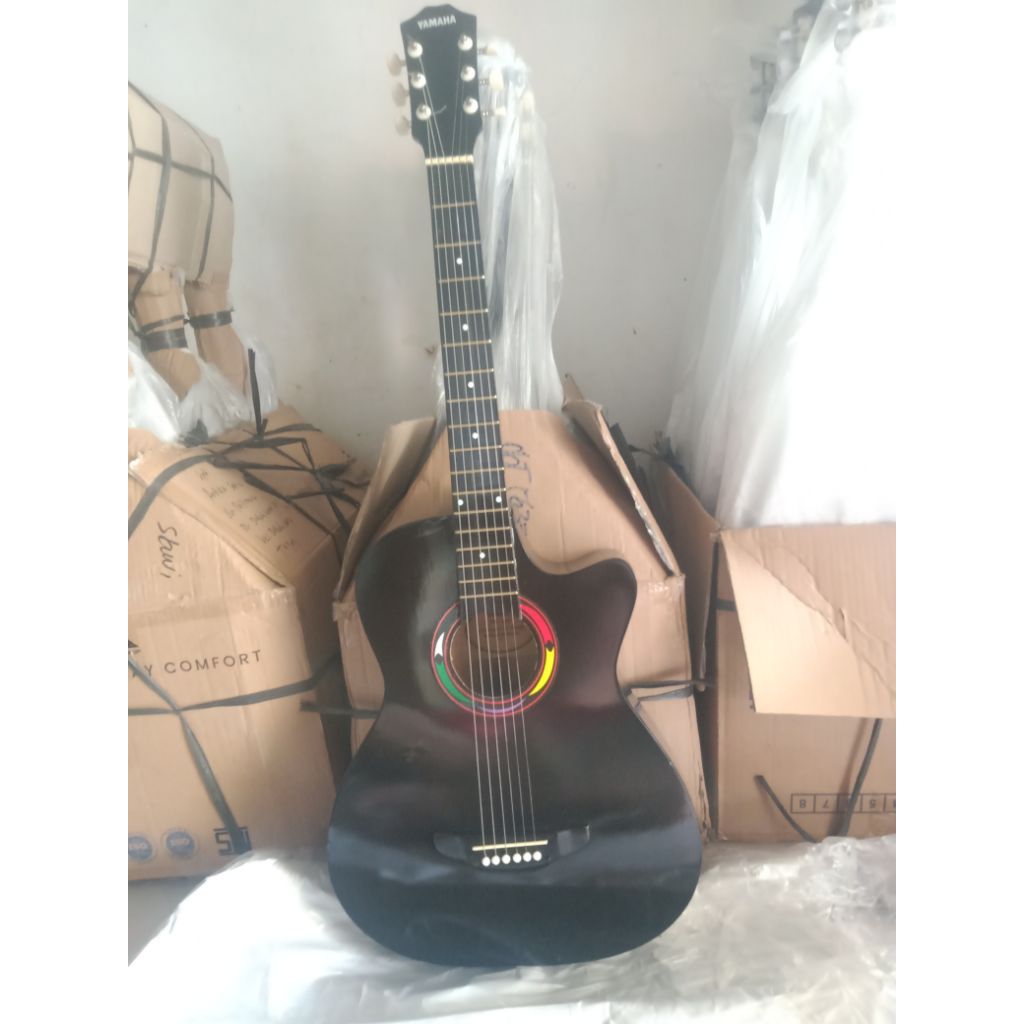 GitarAkustikPemula