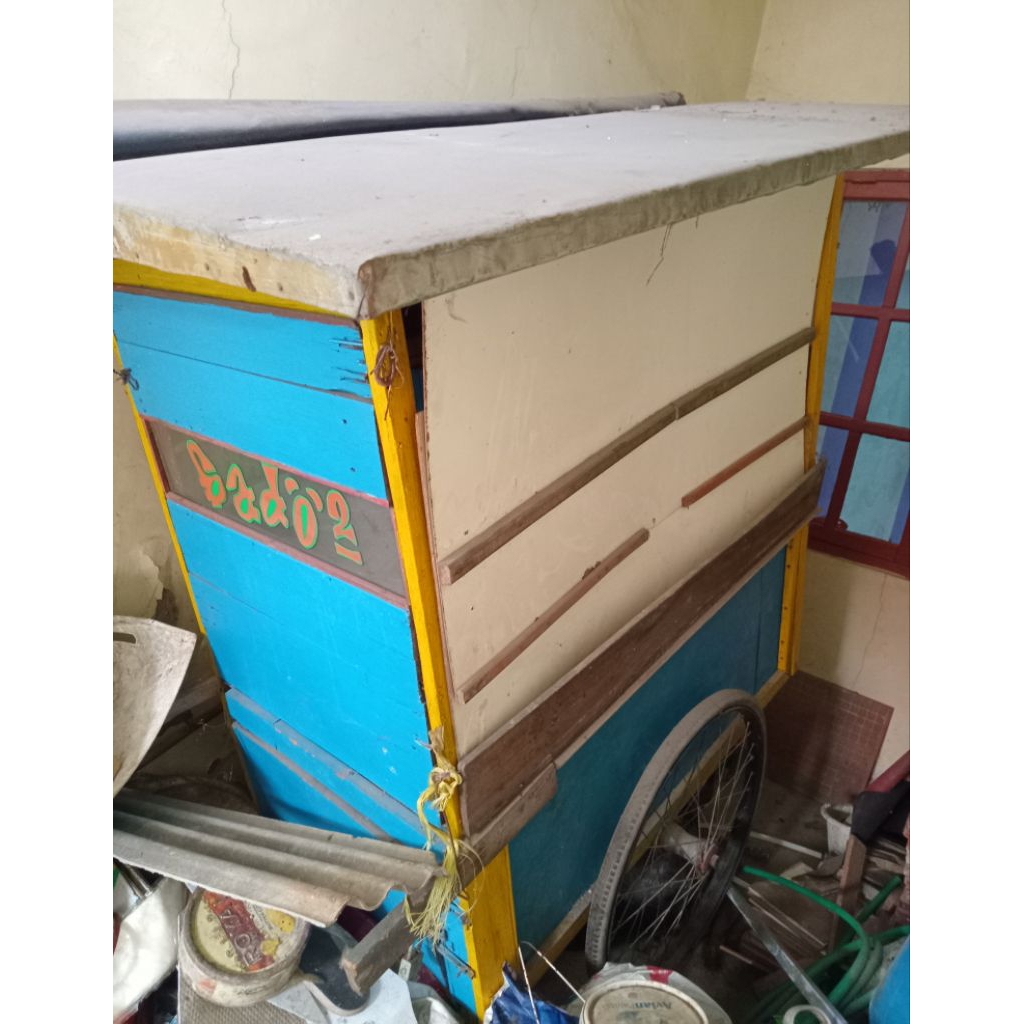 gerobak gado-gado bekas