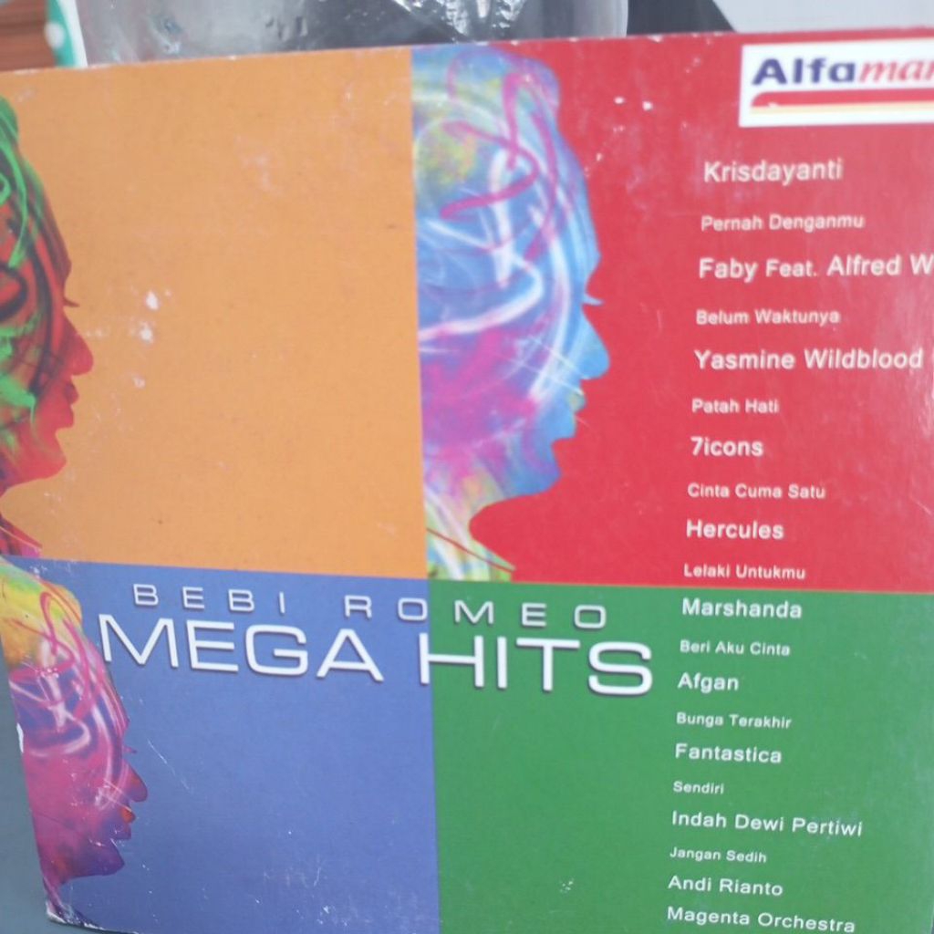 cd kompilasi mega hits