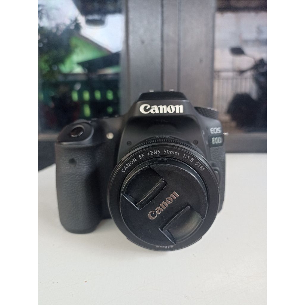 Kamera Second Canon 80D Paket Bokeh