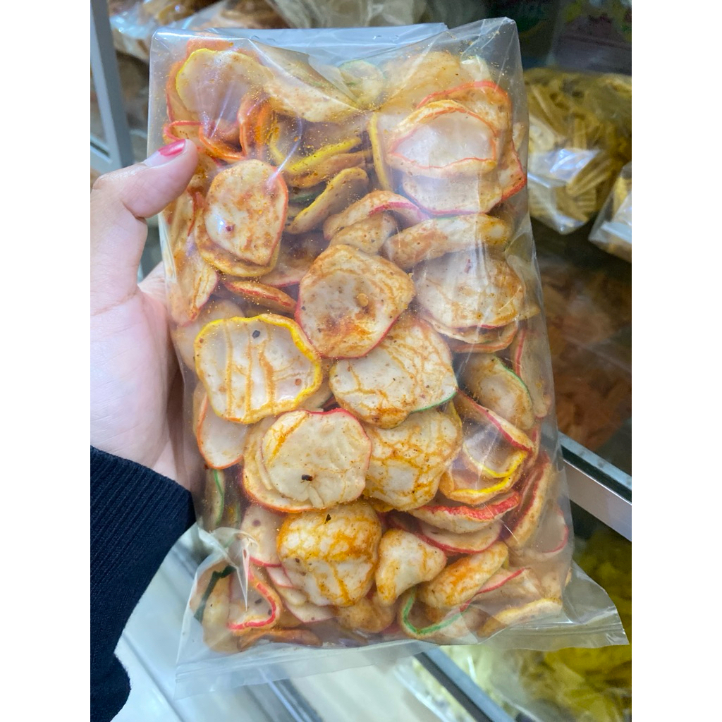 

Seblak Kering Pedas Daun Jeruk Kerupuk Warna/Makanan Ringan/Cemilan Kemasan Kiloan