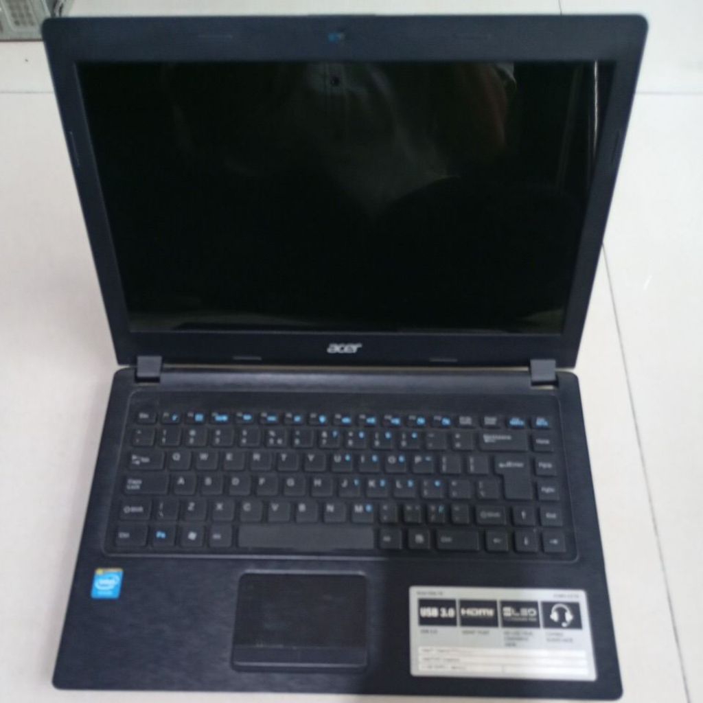 Laptop acer one 14