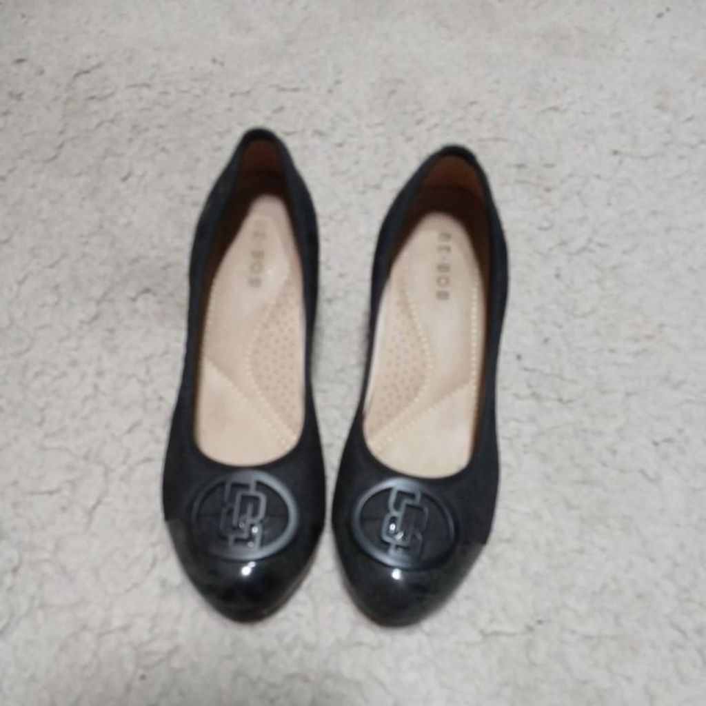 Sepatu Hitam Wedges BEBOB Size 37 Black Shoes