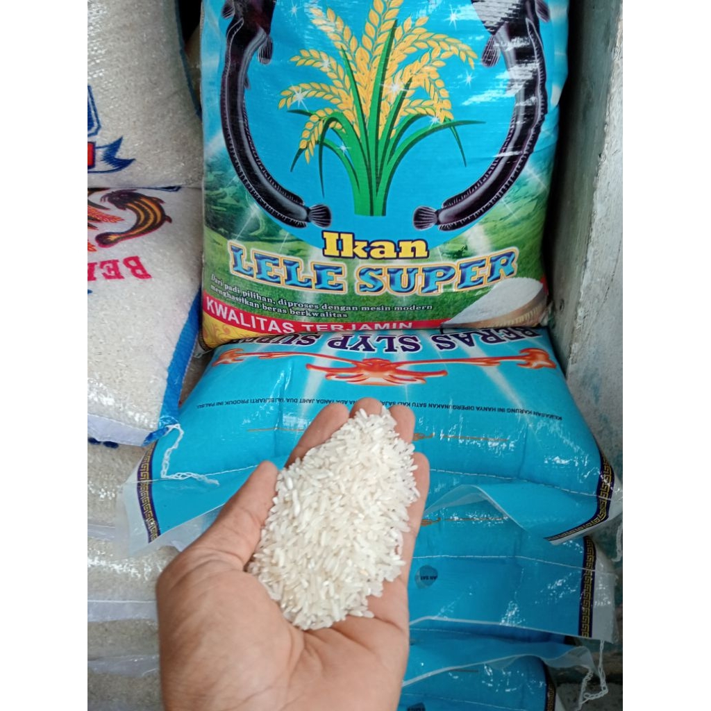 

Beras Rojo lele premium 10 kg gratis ongkir