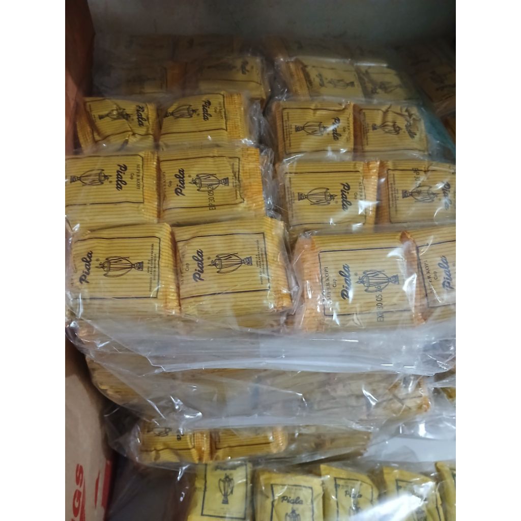 

kopi hitam cap piala tanpa gula 1pack