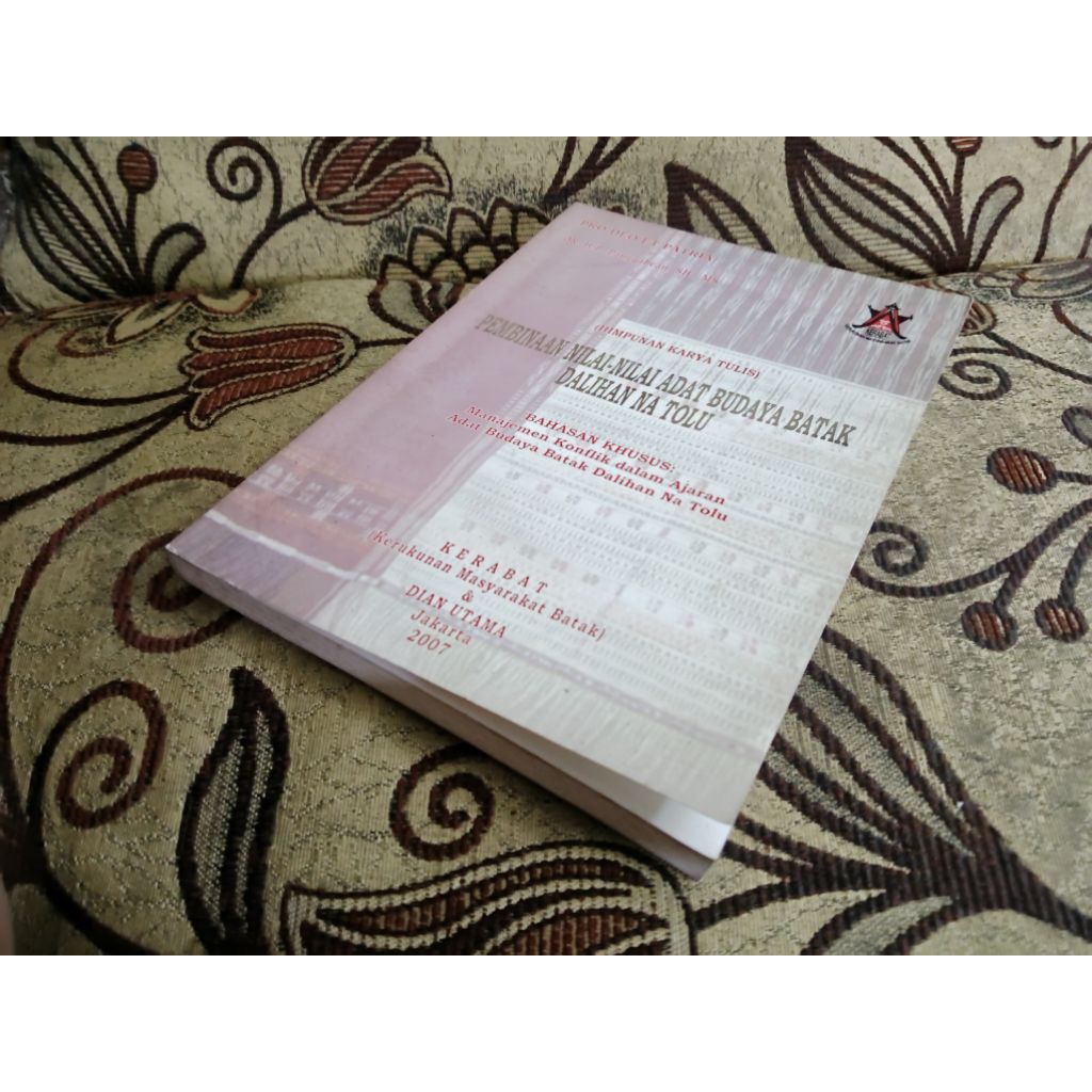 Pembinaan Nilai-Nilai Adat Budaya Batak Dalihan Na Tolu