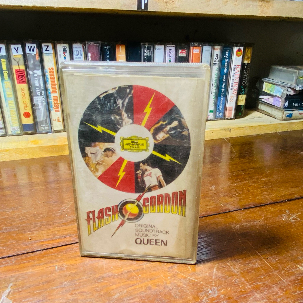 KASET PITA FLASH GORDON BY QUEEN