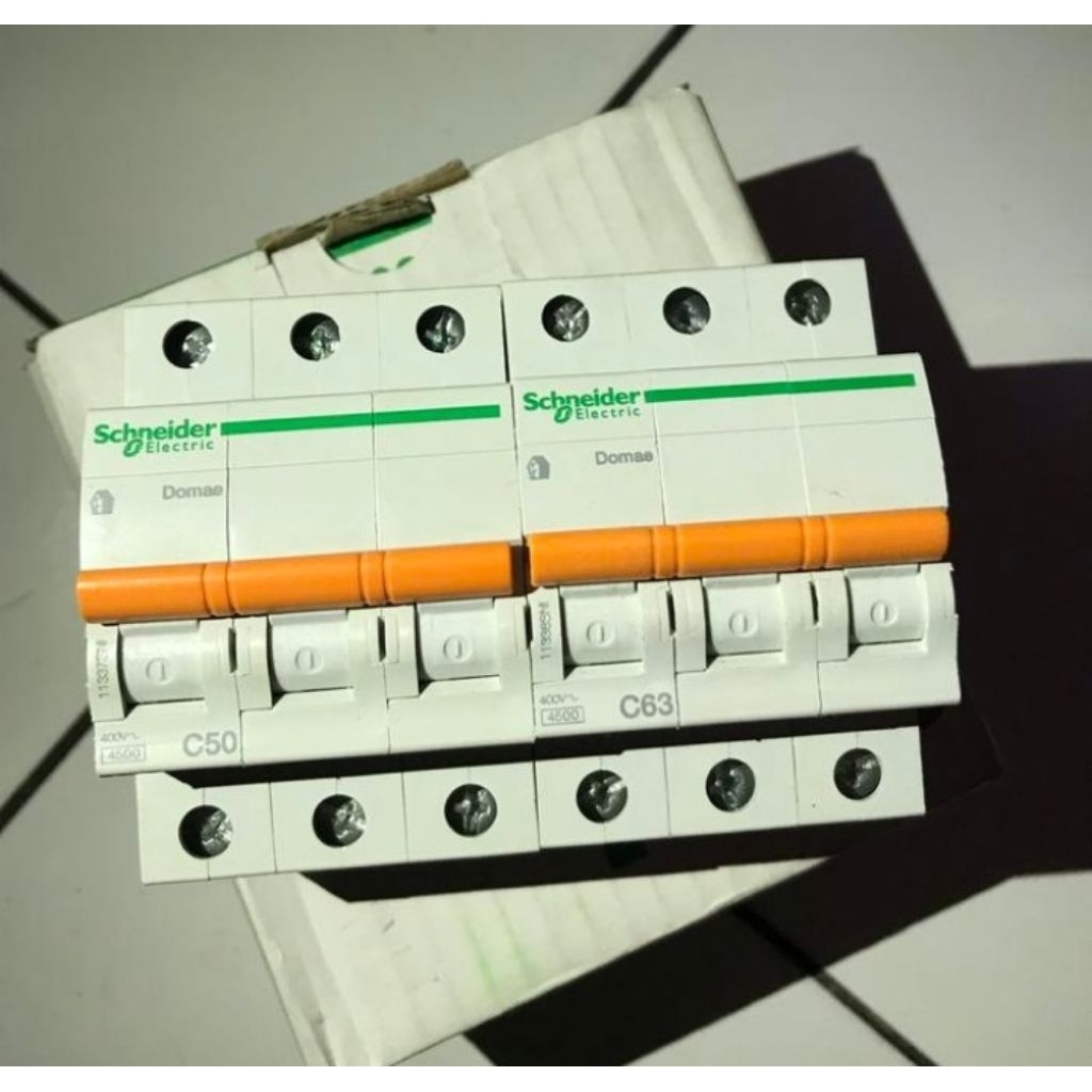mcb Schneider 3phase 50A/63A