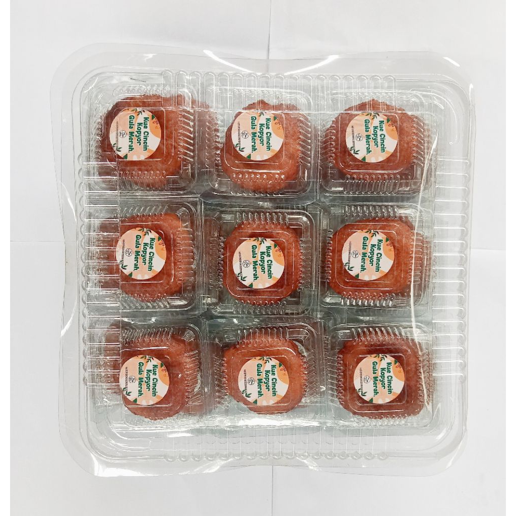 

Kue Ali, Kue Cincin Kopyor gula merah 1 mika jumbo isi @ 39 pcs/ buah.