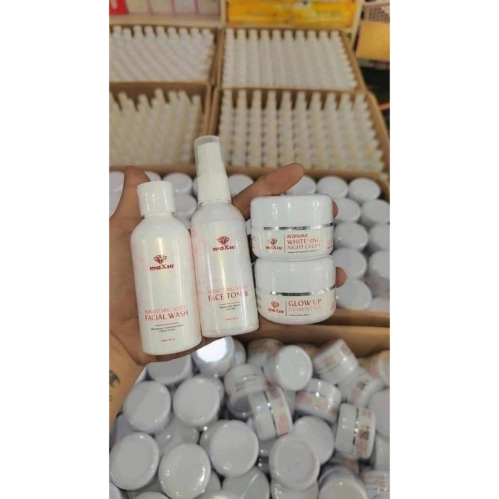 Maxie/maxie skincare/maxie glow skincare/skincare maxie paket maxie skincare
