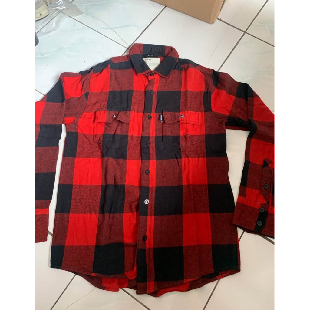 KEMEJA MATERNAL DISASTER