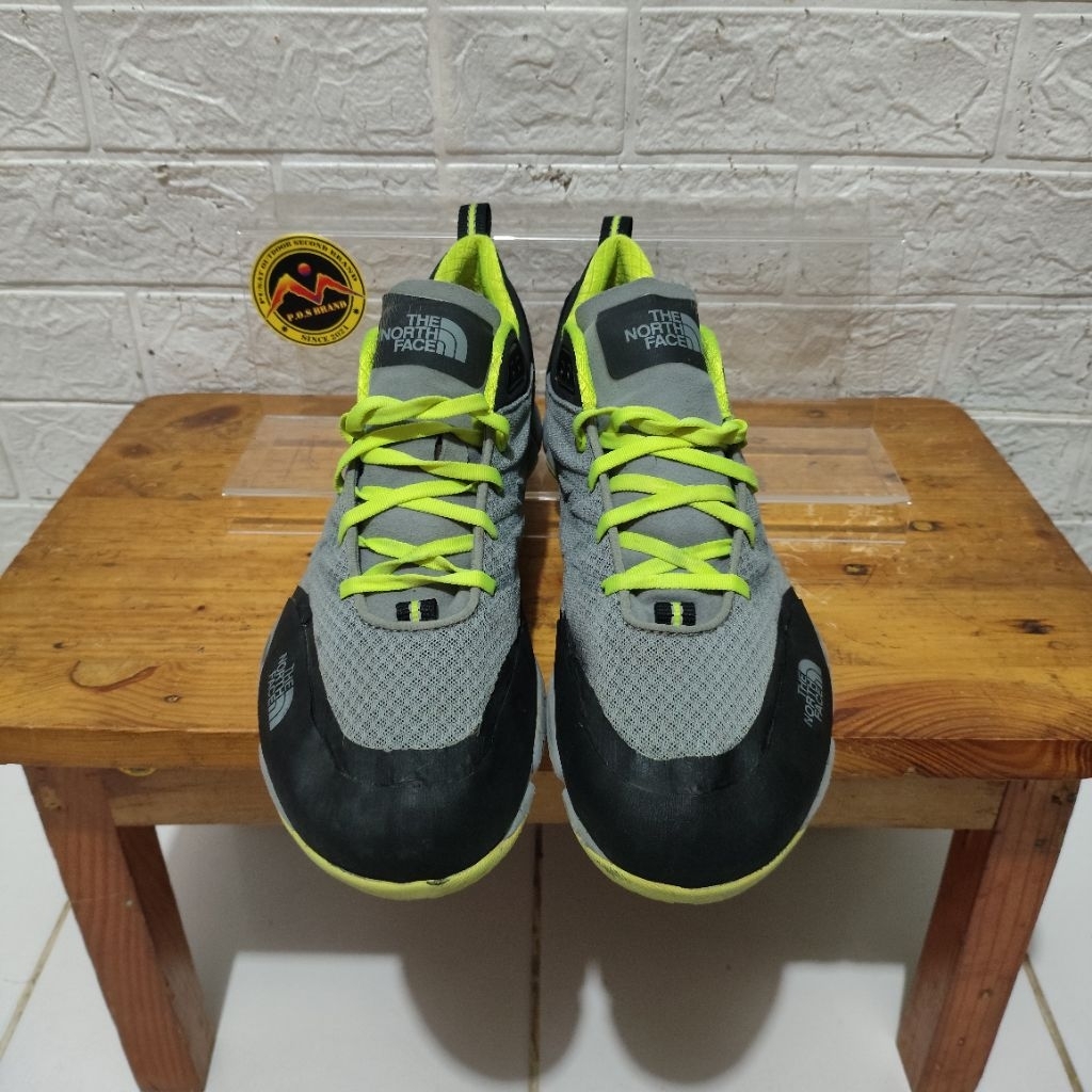 sepatu running Nepa ( te en ef ) second