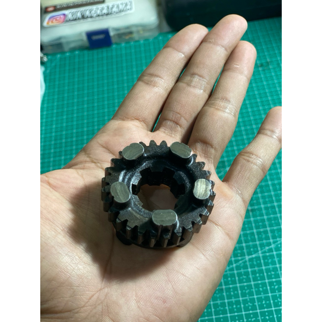 rasio no 5 tiger mata 28