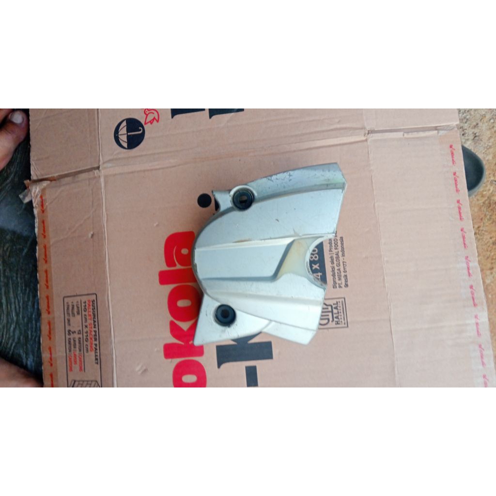 tutup gir depan motor Jupiter z bekas