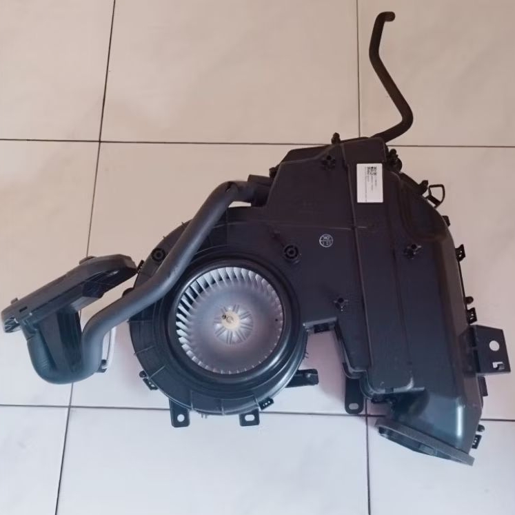 Blower AC Belakang Innova Zenix