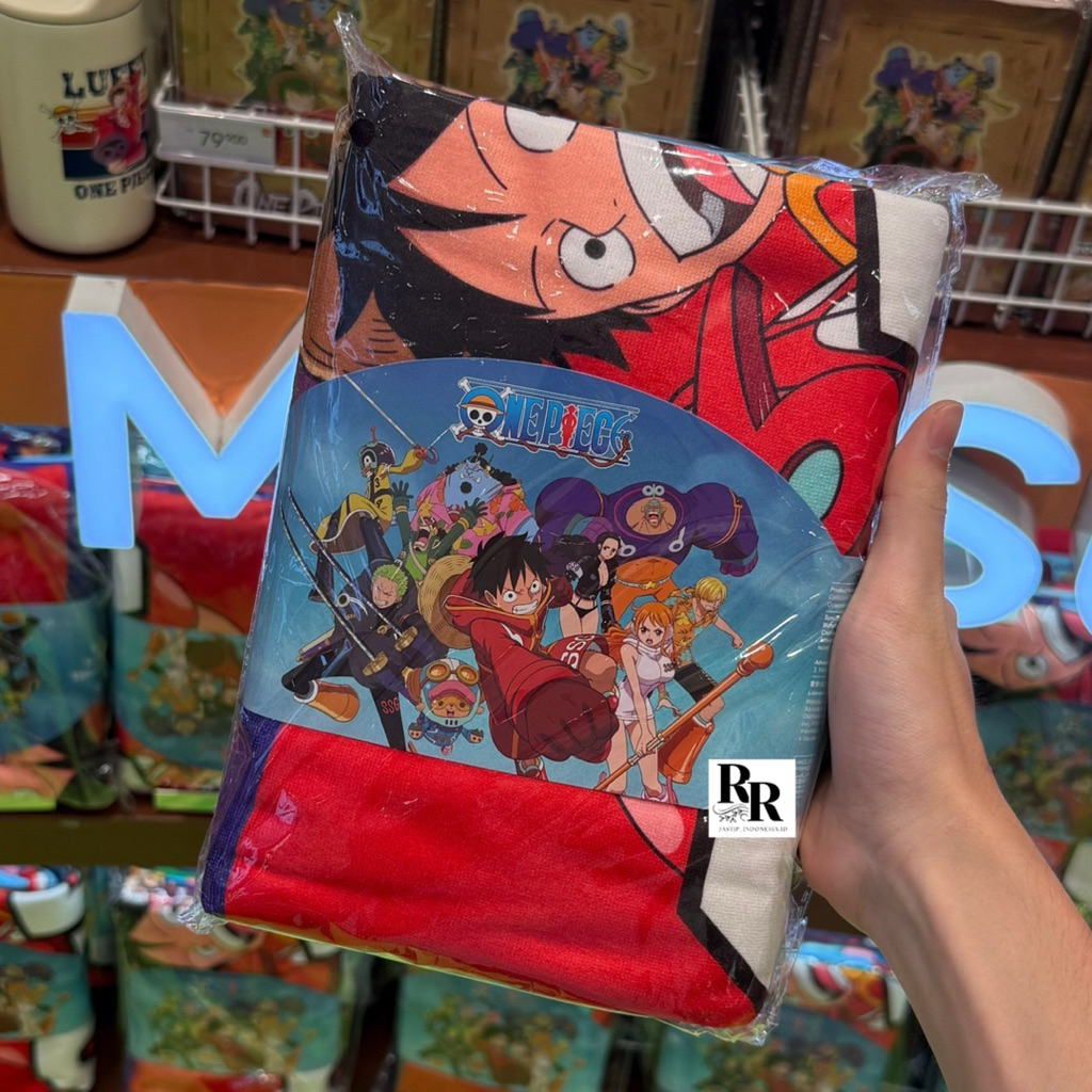 Miniso x One Piece - Handuk Mandi / One Piece Collection Microfiber Bath Towel