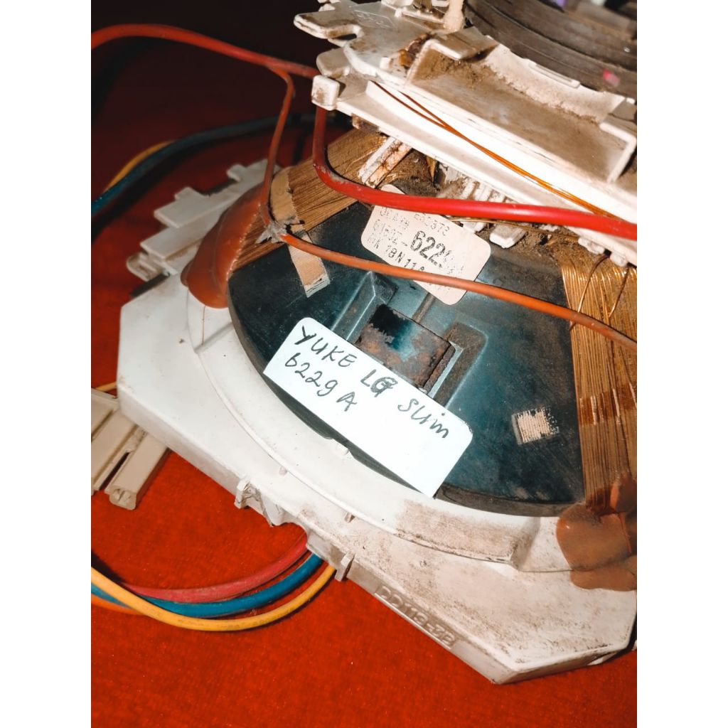 YOKE TV LG SLIM 21 YUKE LG 62229A SLIM 21INCJ YUKE LG SLIM 6229A NORMAL