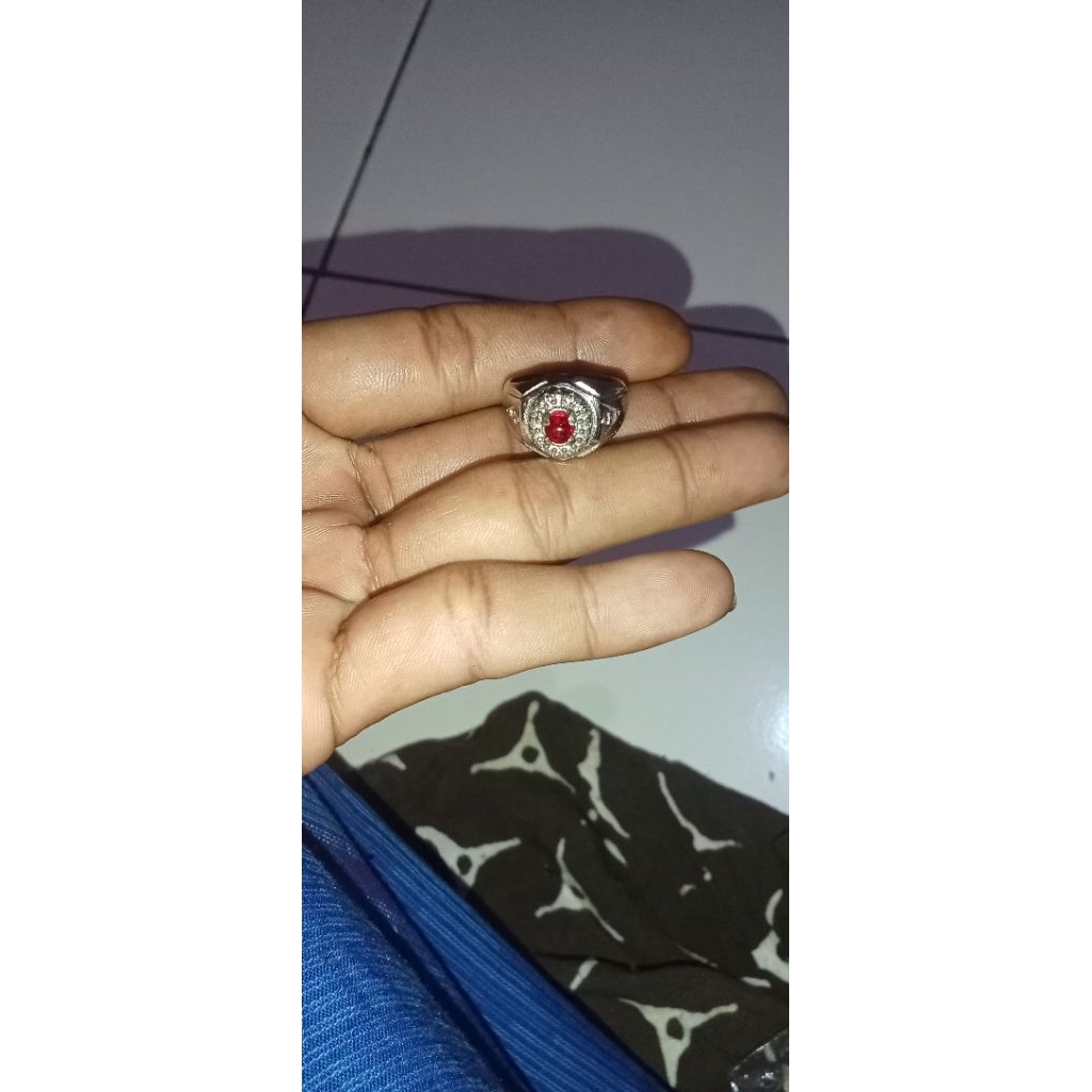 Batu cincin lipan/Merah delima natural