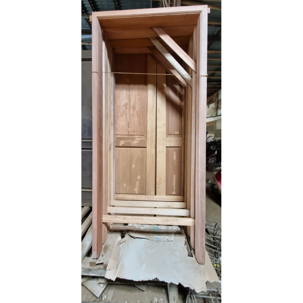kusen pintu kayu oven berkualitas