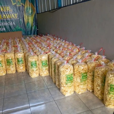 

Nycyta HomeKeripik Getuk Asli Magelang Gurih Asin 1kg