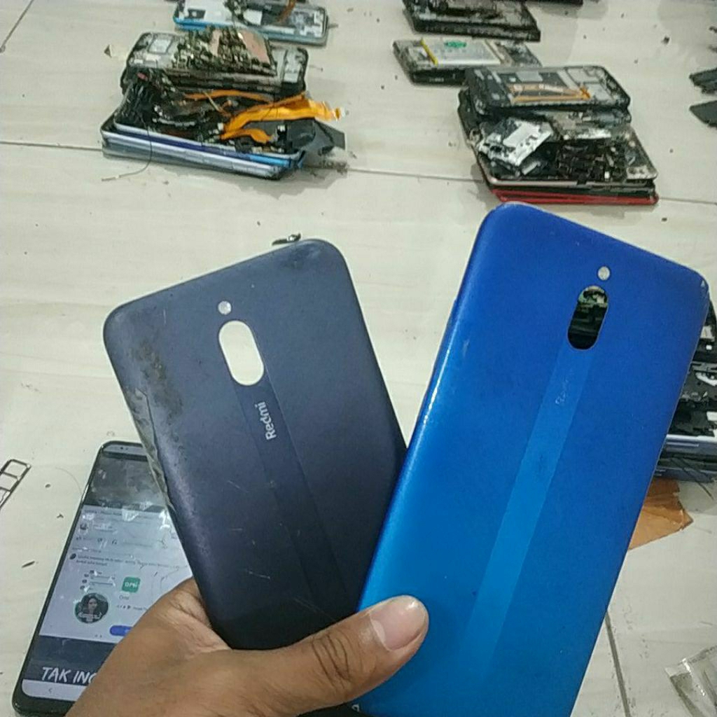 backdoor bekas Redmi 8a pro minus cek gambar