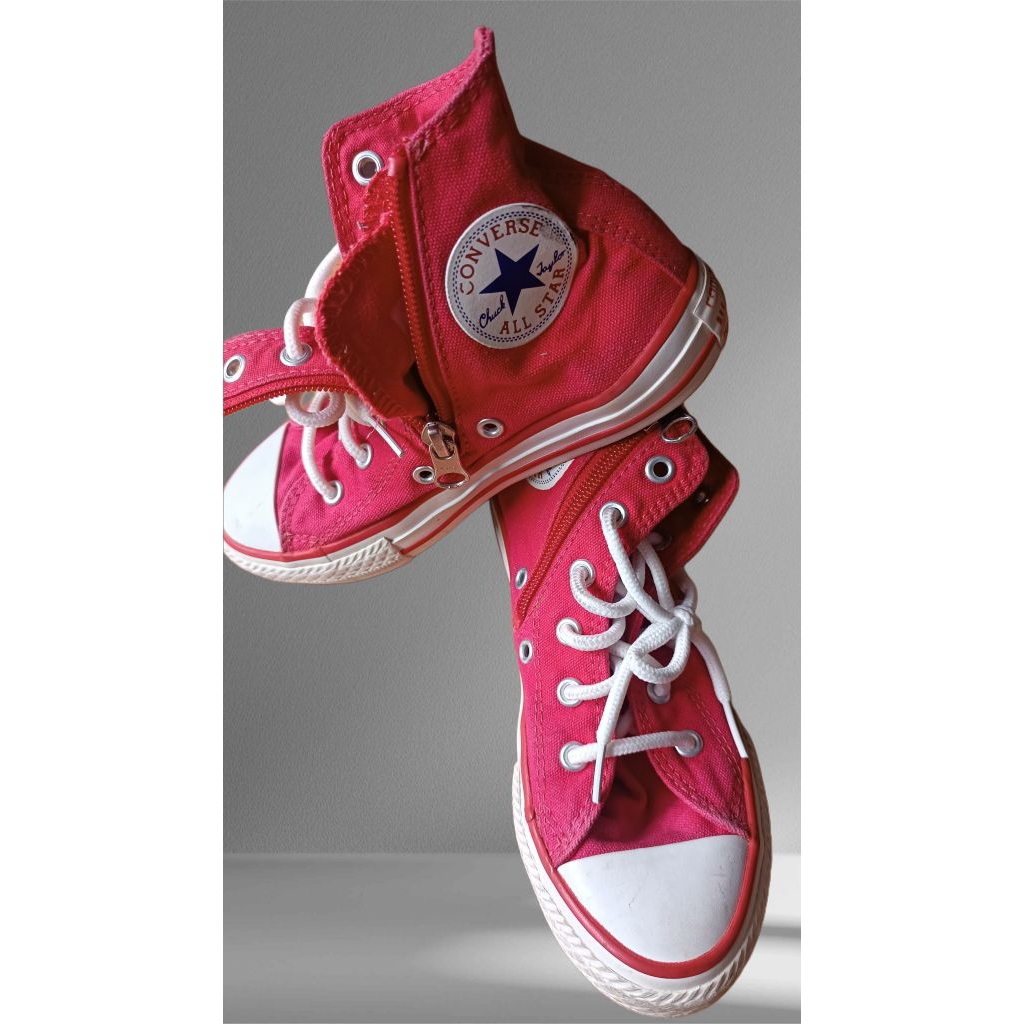 PRELOVED  SEPATU ANAK CONVERSE