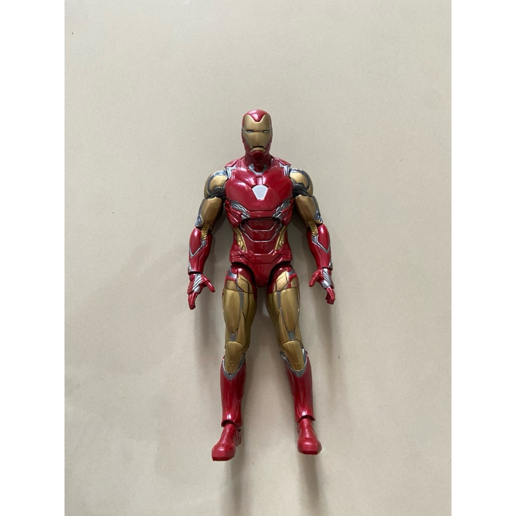 Marvel legends iron man mark 85