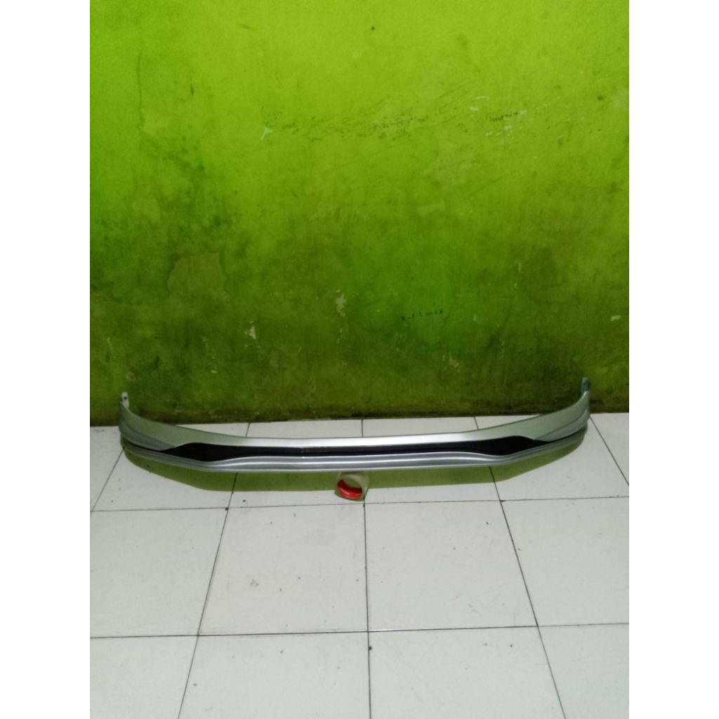 bodykit depan ayla 2018 2020