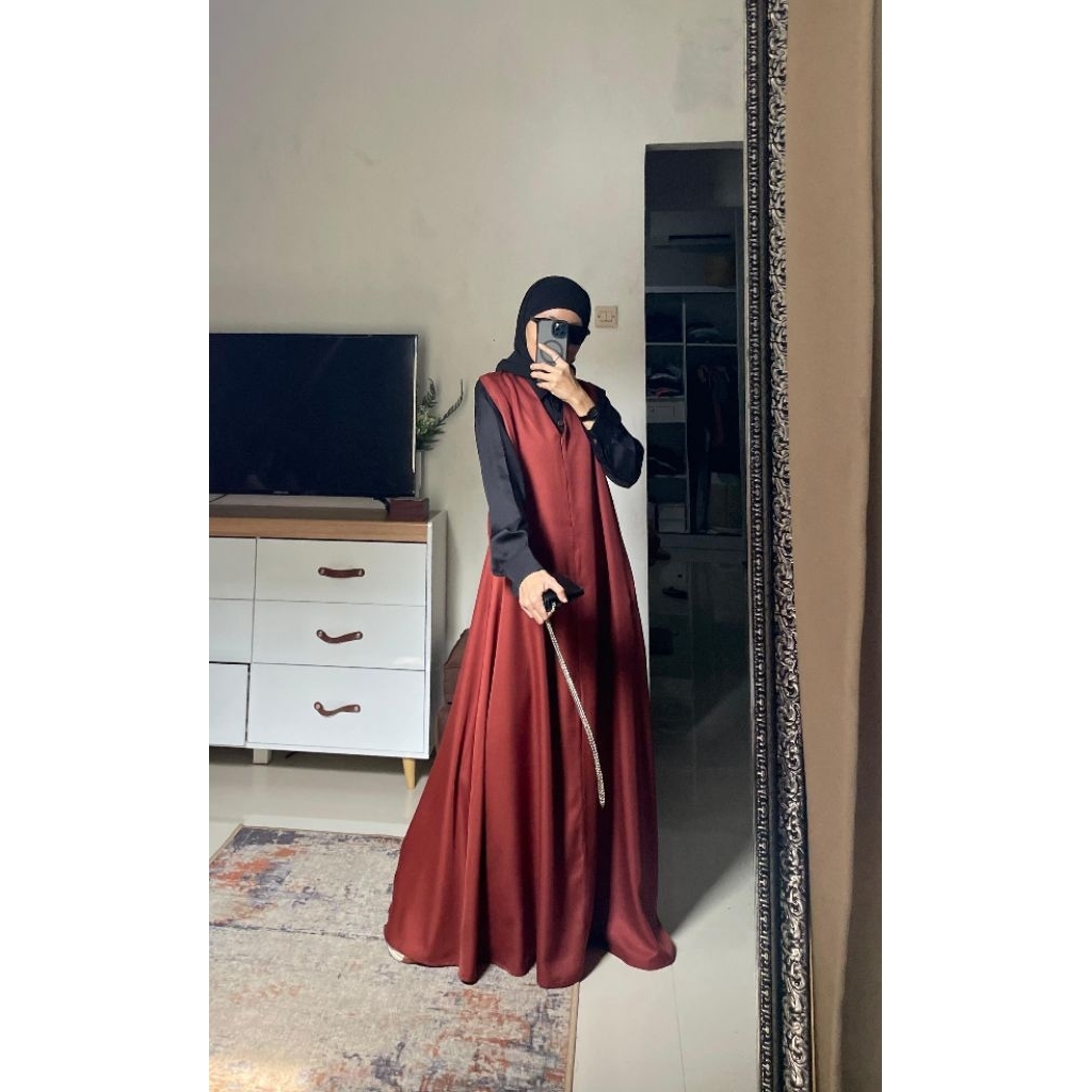 HAIDA SET INNER + OUTER SLEEVELESS | ONE SET INNER & OUTER