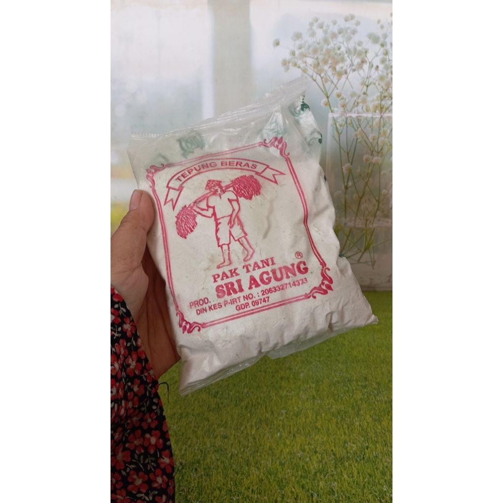 

Tepung Beras Cap Pak Tani 250g