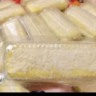 

Roll Cake Durian Frozen 1 pack