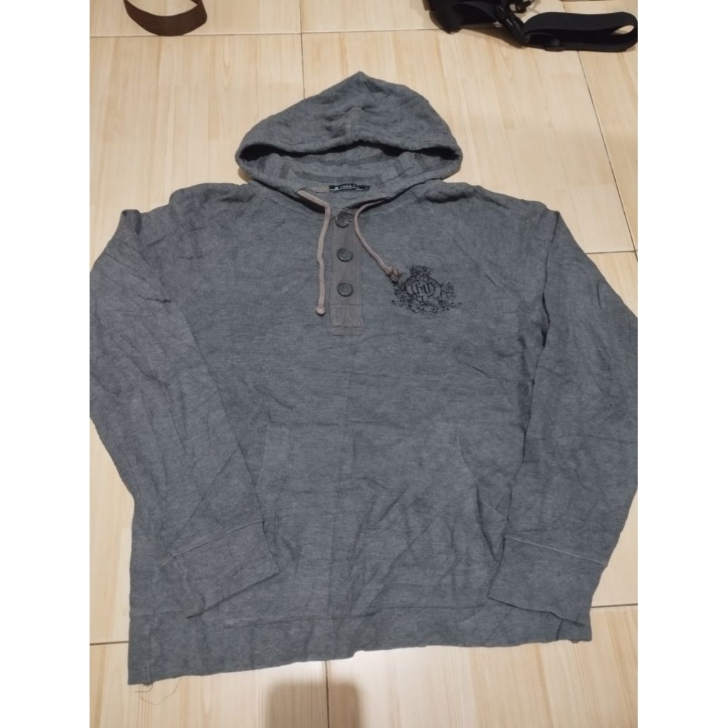 Hoodie by HANG TEN (mantan)