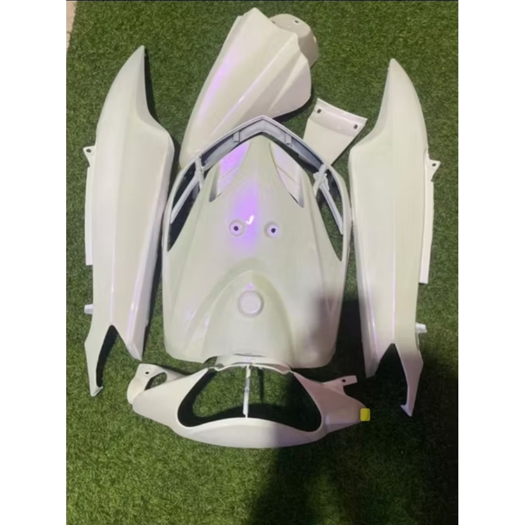 body halus mio smile putih lembayung purple