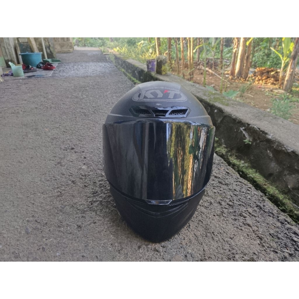 Helm kyt TT-COURSE Size M warna hitam doff