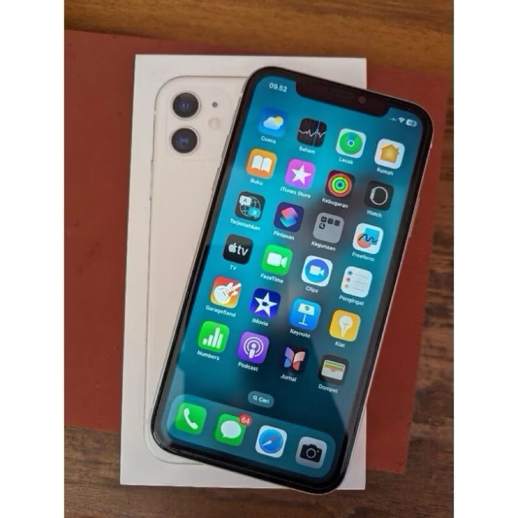 Preloved Iphone 11 ex ibox bekas pemakaian pribadi