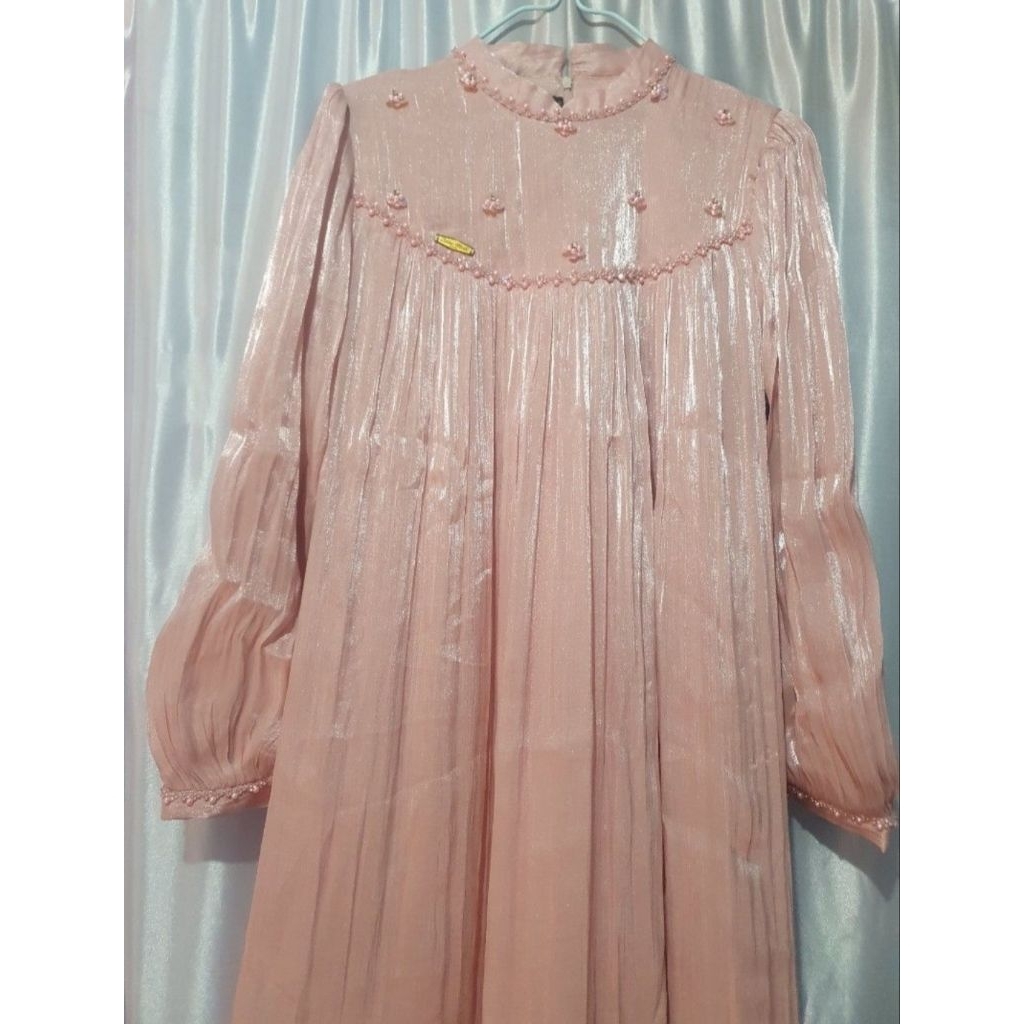 Gamis shimer merk zeline mode