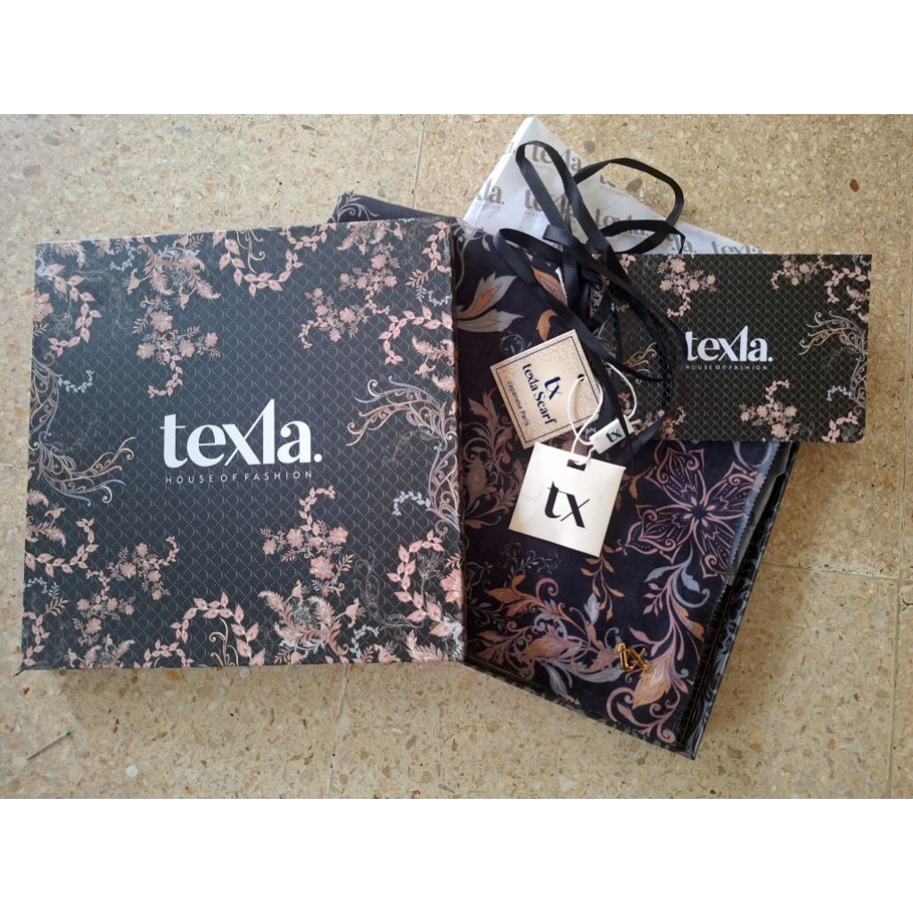 Preloved Texla Premium Hijab