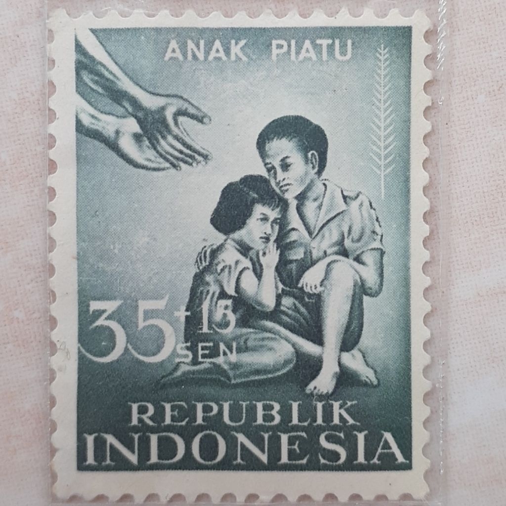 

(ID1) Perangko Indonesia Anak Piatu (35 (+15) sen) Tahun 1958