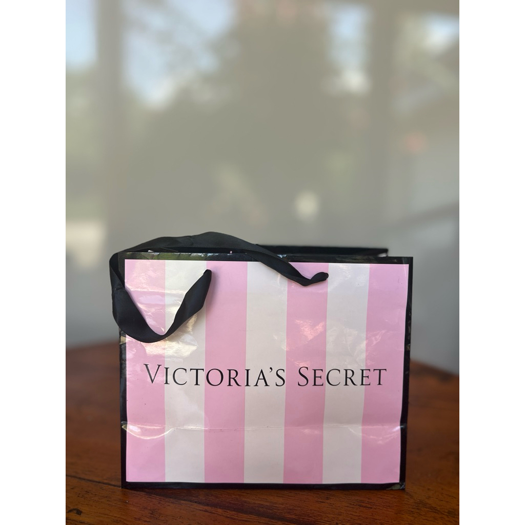 

PAPERBAG BRANDED MURAH JUAL PAPERBAG KADO