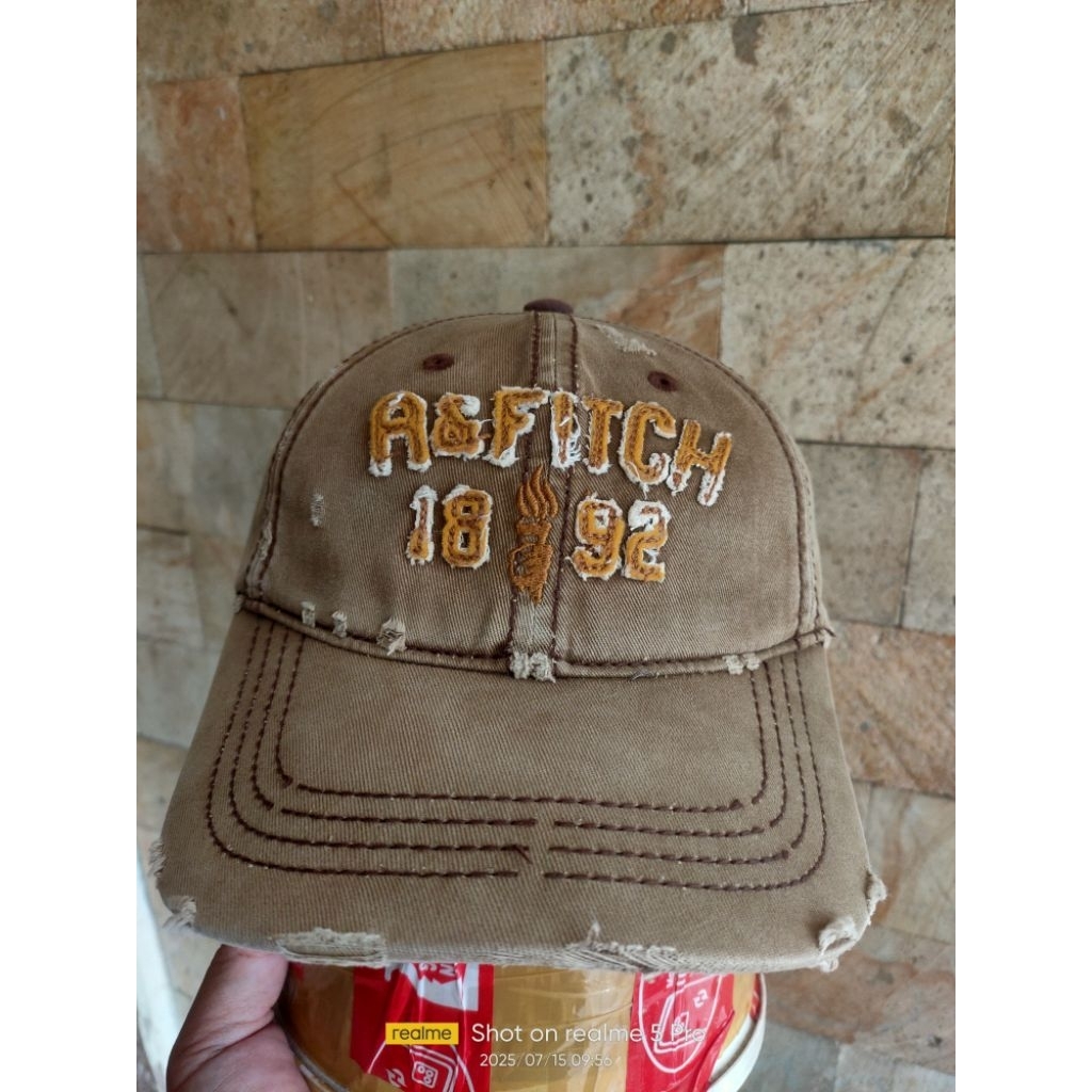 Topi Abercrombie & Fitch Original Second Fashion Pria/Wanita