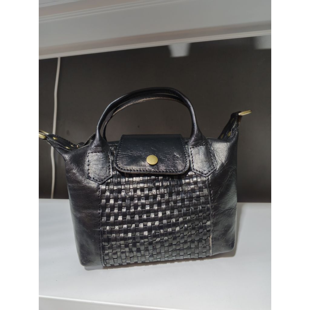 Tas anyam wanita model Lc kulit sapi asli dobel tali panjang untuk selempang