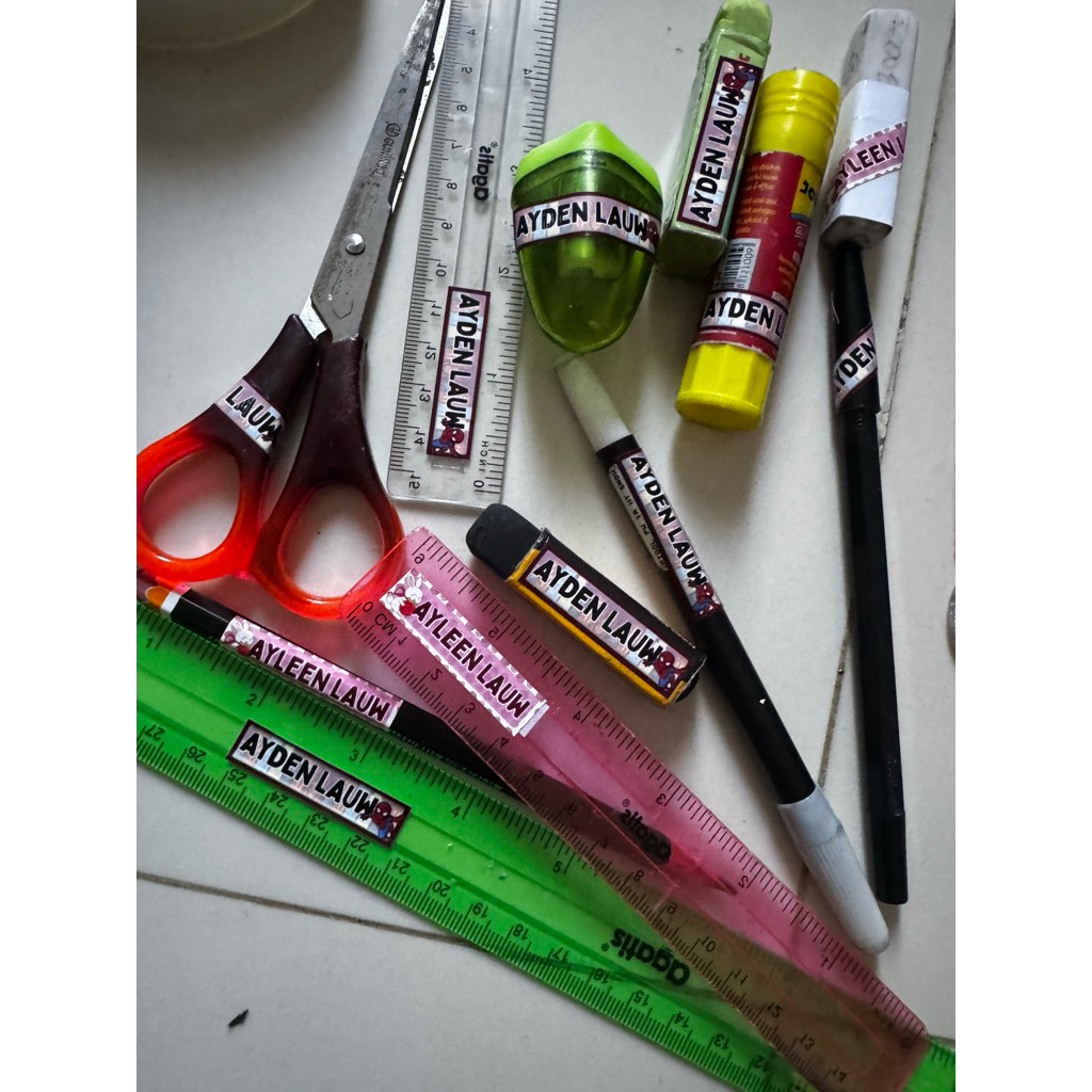 

STICKER ALAT TULIS/PENSIL