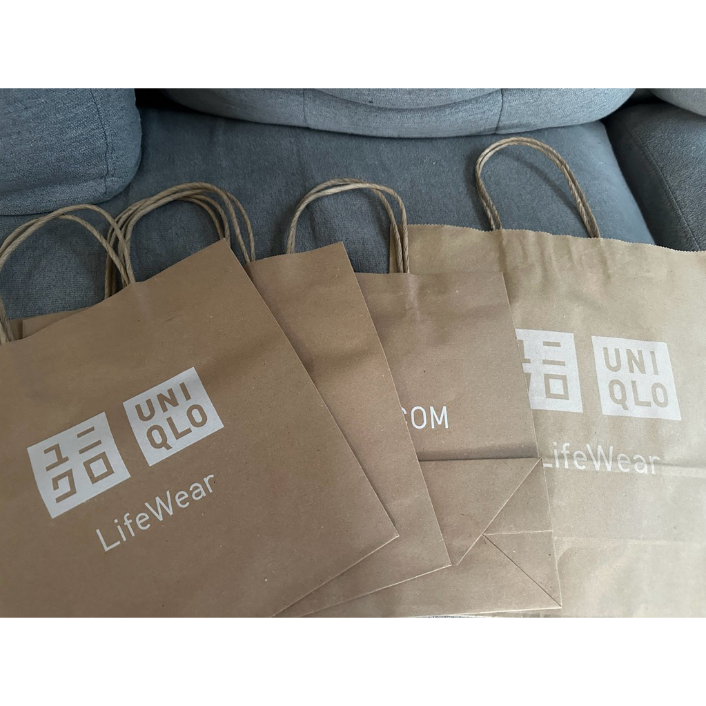 

paperbag uniqlo ori