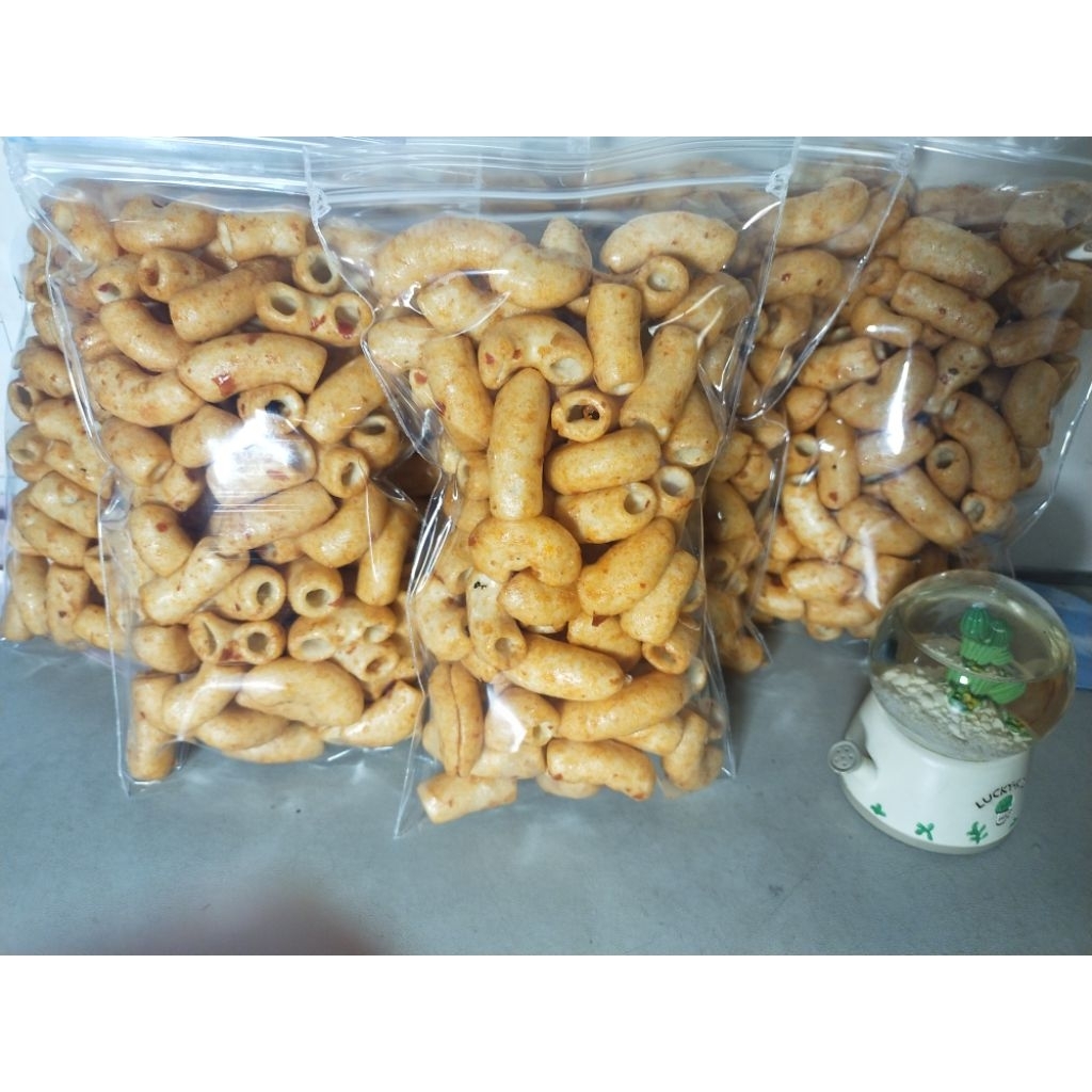 

makaroni rujak pedes manis enak gurih